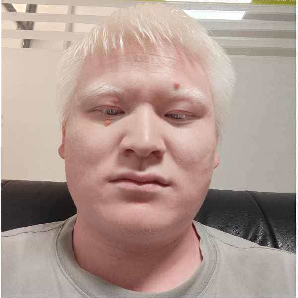 30岁岁安徽单身帅哥 - 黄山吉缘网