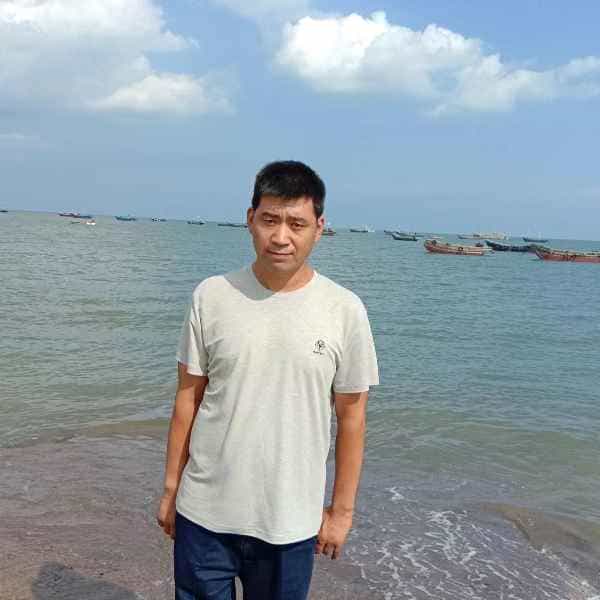 44岁岁辽宁单身帅哥 - 黄山吉缘网