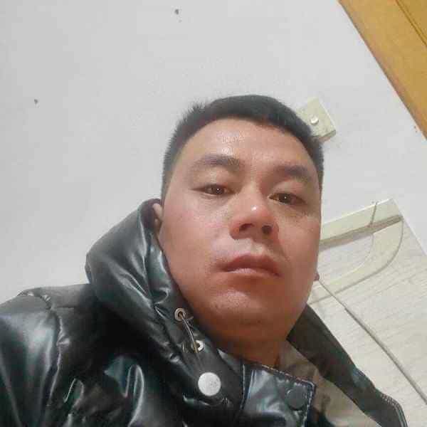 35岁岁河北单身帅哥 - 黄山吉缘网