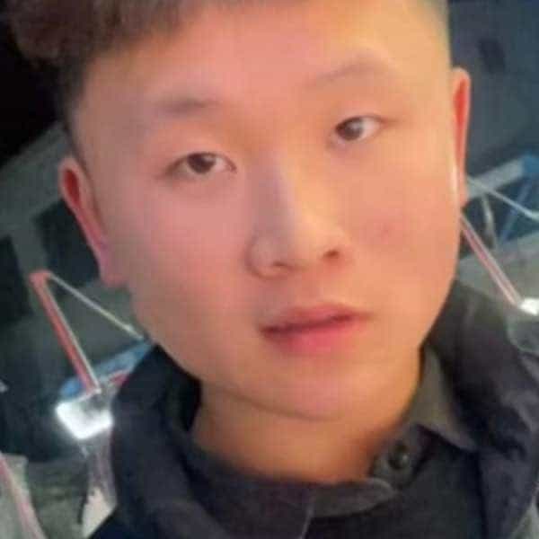 22岁岁河南单身帅哥 - 黄山吉缘网