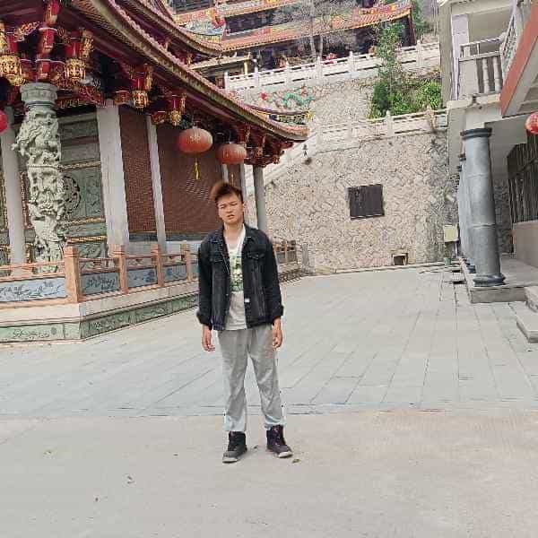 28岁岁江西单身帅哥 - 黄山吉缘网
