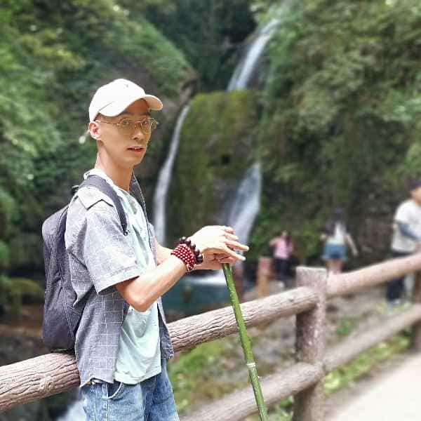 29岁岁四川单身帅哥 - 黄山吉缘网