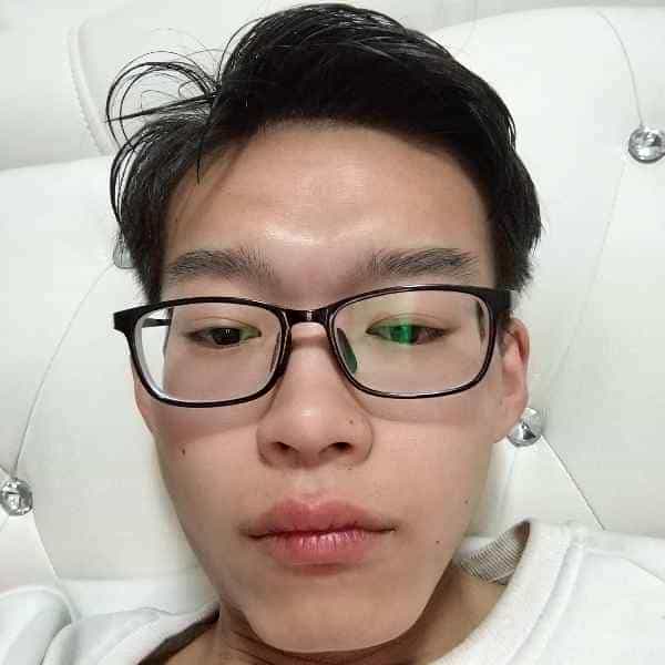 23岁岁河南单身帅哥 - 黄山吉缘网