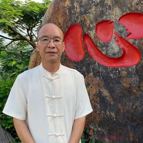 60岁岁广东单身帅哥 - 黄山吉缘网