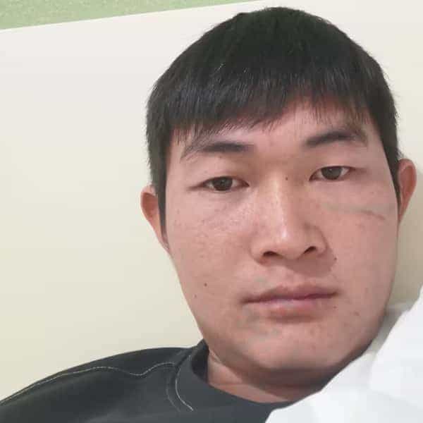 26岁岁四川单身帅哥 - 黄山吉缘网