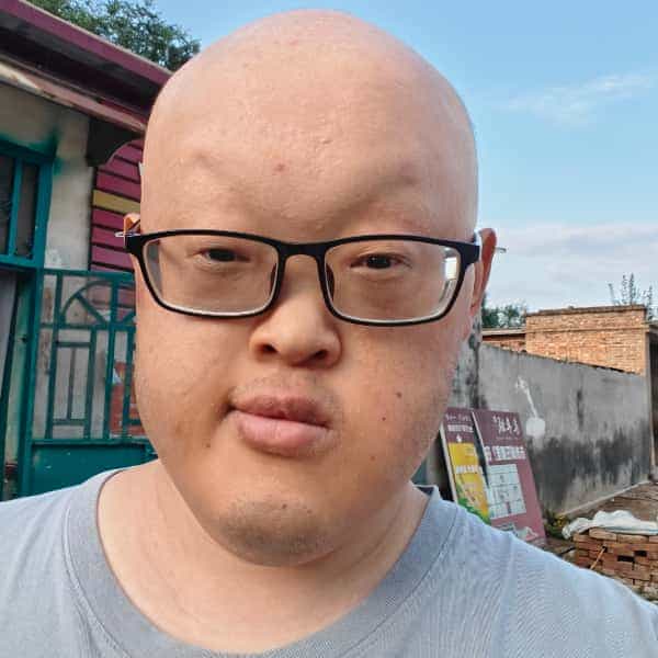 28岁岁山东单身帅哥 - 黄山吉缘网